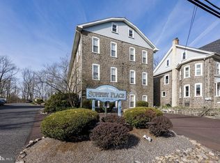 3183 Main St APT 3, Green Lane, PA 18054