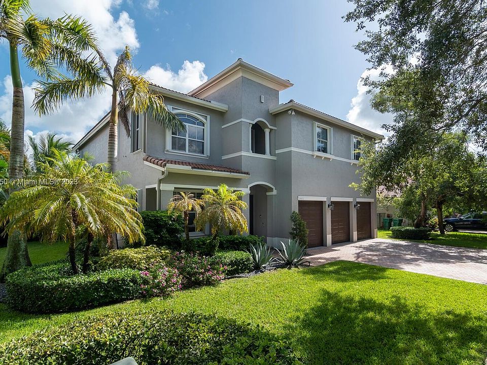 1st image of 10473 SW 54th St