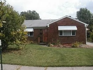 1356 Pierce Ave photo 1