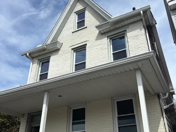 614 21st St, Altoona, PA 16602