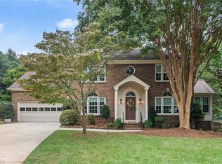 7 Macklin Ct, Greensboro, NC 27410