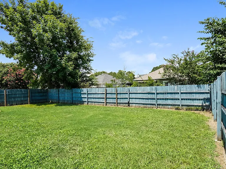 175 Cedar Bend Dr — Photo 15