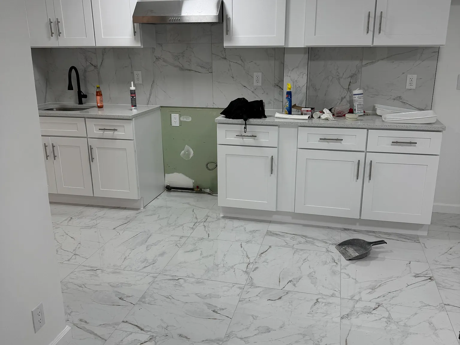 2 bed, $2,500 — Photo 2