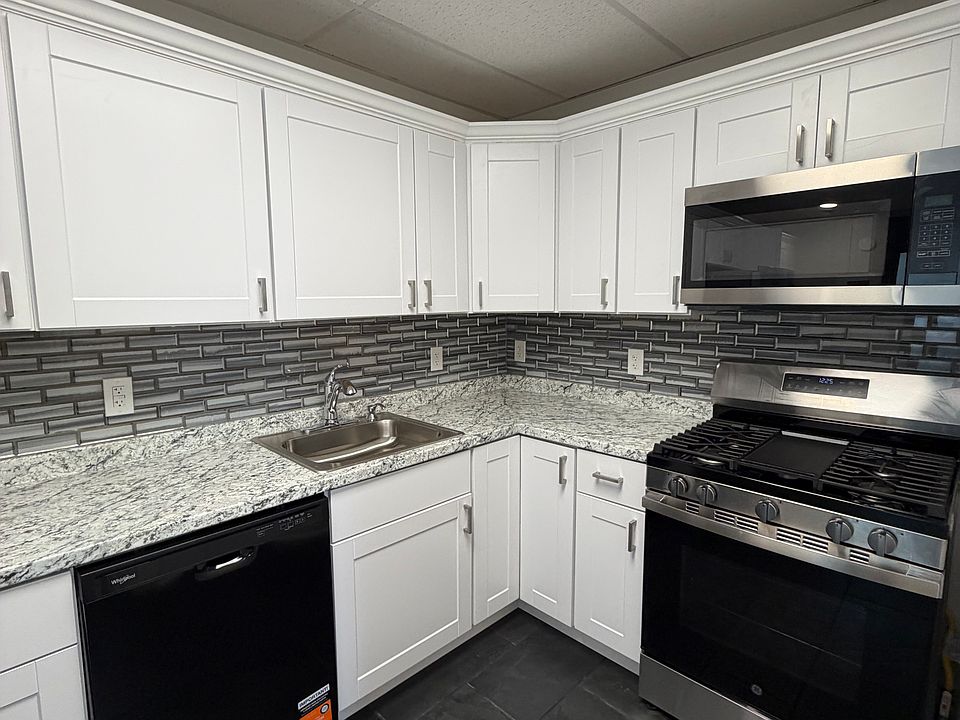 1st image of 50 N Railroad St APT 1