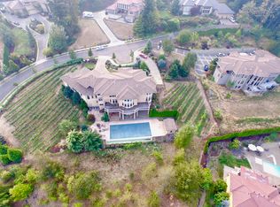 12177 SE Greiner Ln, Happy Valley, OR 97086