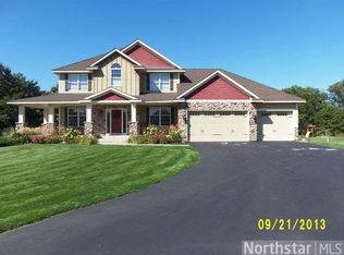 19671 Yellowpine St NW, Cedar, MN 55011