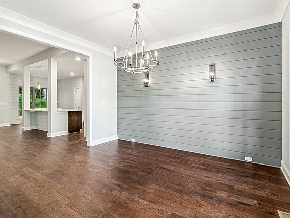 5th image of 54 Whitewood Farm Lot 54