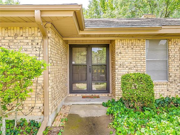4th image of 606 Southland Dr