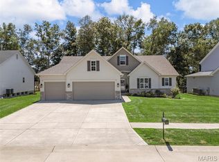 1626 Westlake Ct, Pacific, MO 63069