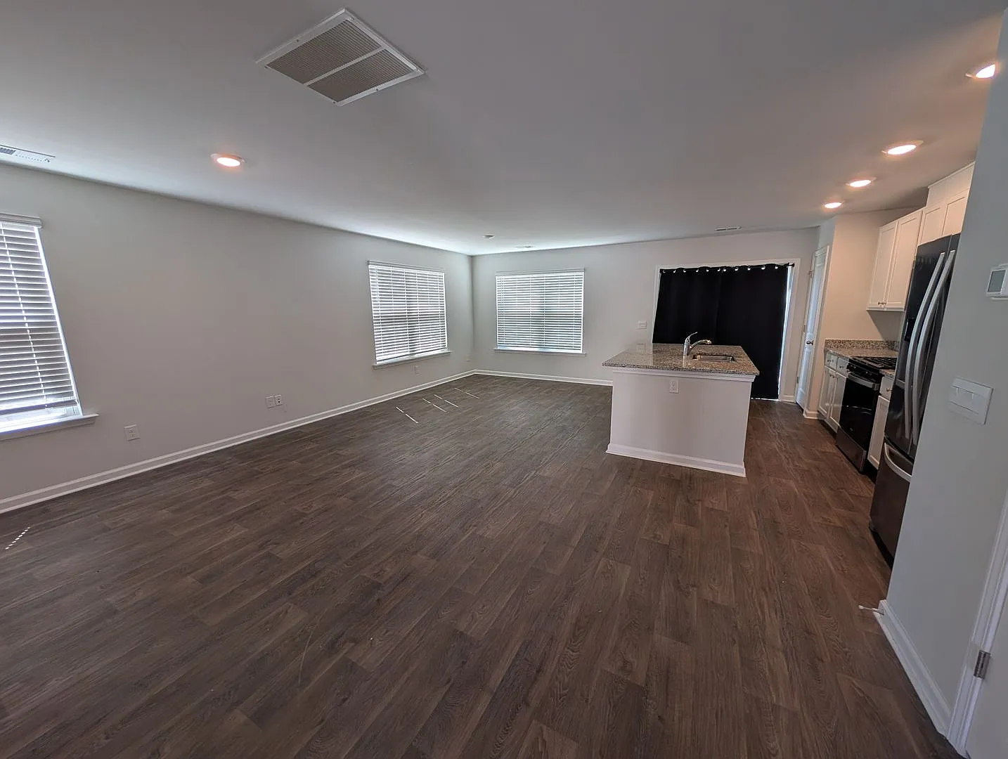 Beautiful Moncks Corner Townhome — Photo 2