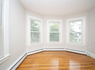 40 Roberts Rd #3, Cambridge, MA 02138