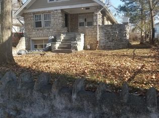 8037 Highland Ave, Kansas City, MO 64131