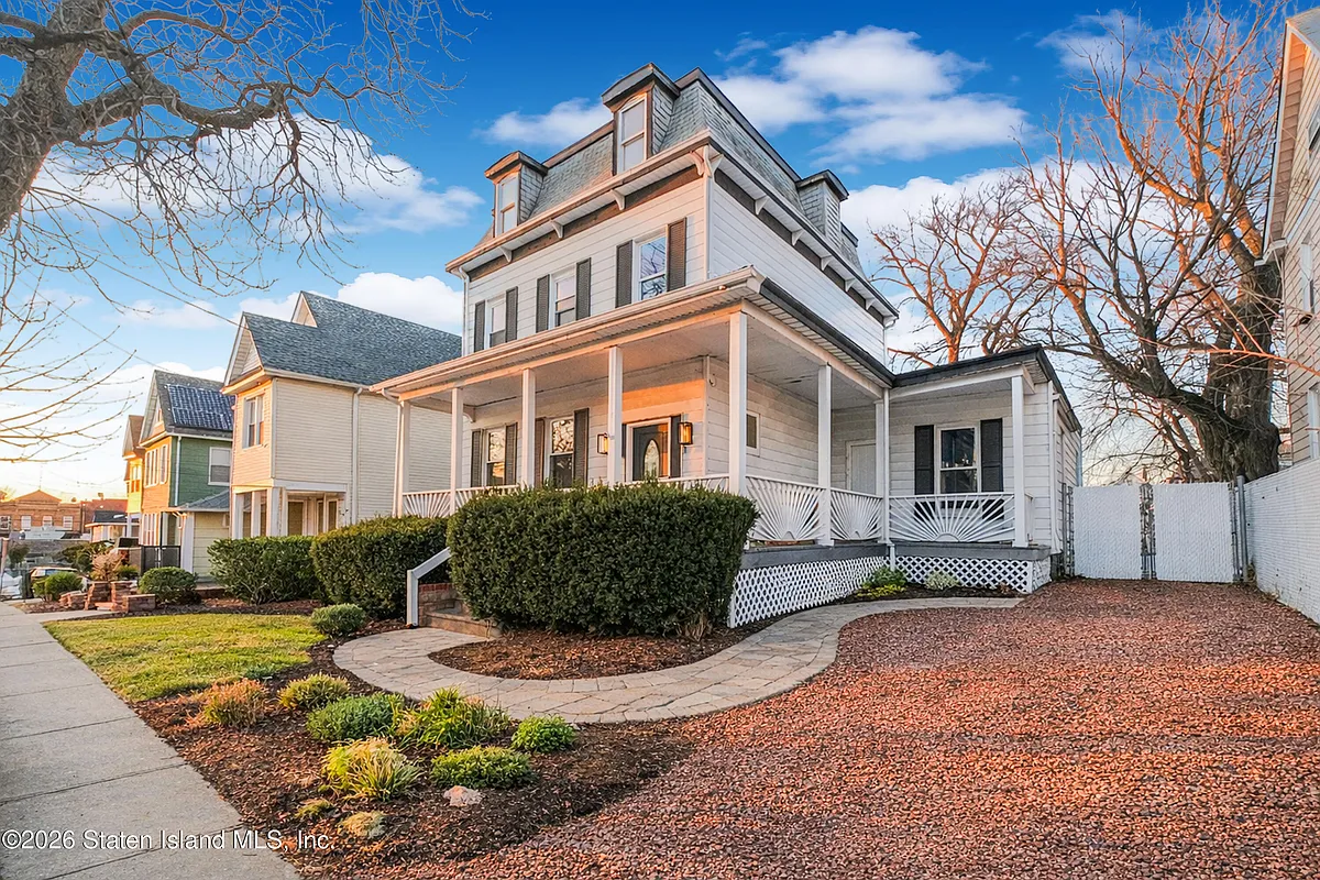 Building Photo - 413 Cary Ave #1