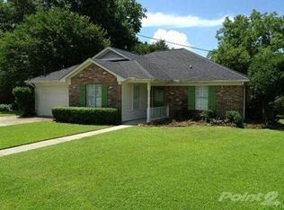 32 Hoffren Dr, Fairhope, AL 36532