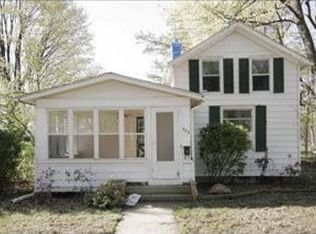 322 E Prairie St, Vicksburg, MI 49097