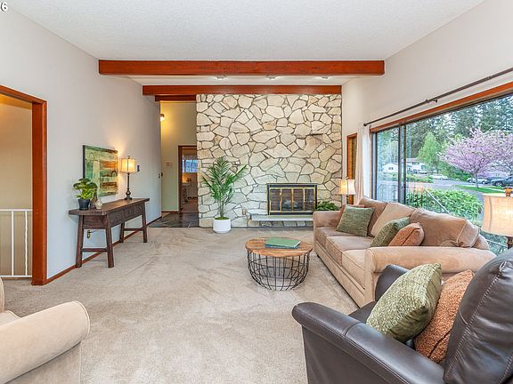 4th image of 7130 Los Verdes Dr