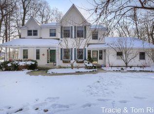 8550 Winterforest Dr NE, Rockford, MI 49341