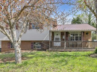 4558 Lee Dr NW, Cleveland, TN 37312