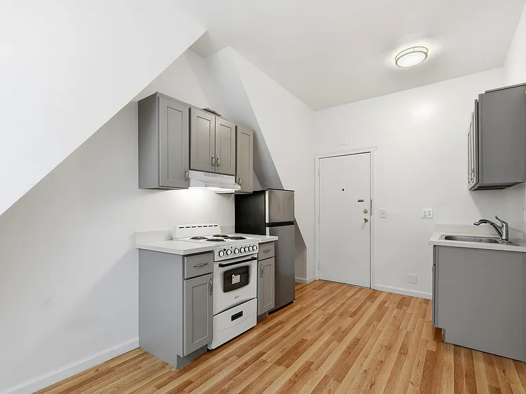 455-457 Ellis St #6 — Photo 7
