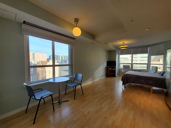 3rd image of 750 Van Ness Ave Unit 801