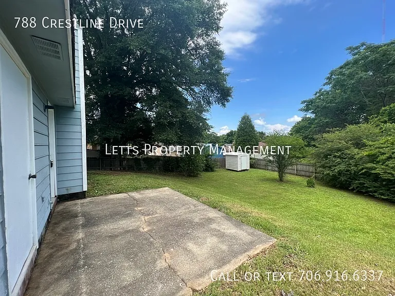 788 Crestline Dr — Photo 16