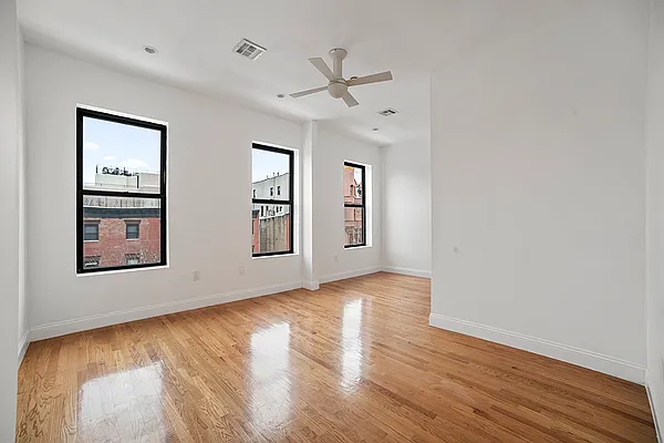 Sold by Engel & Völkers New York City | media 11