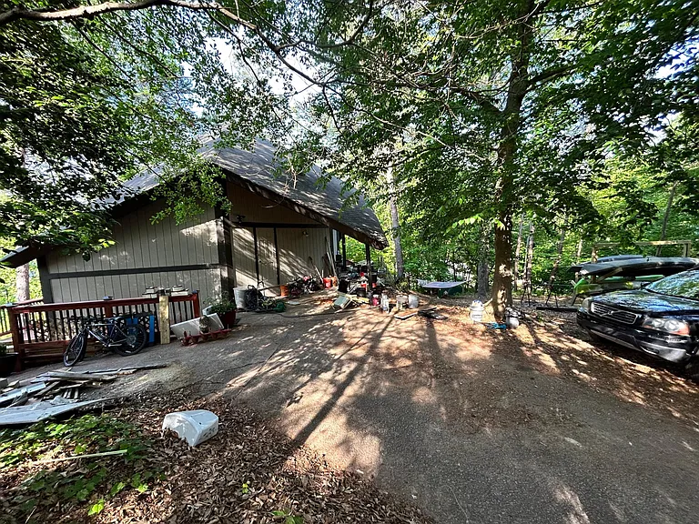 3233 Lake Road Cir — Photo 24