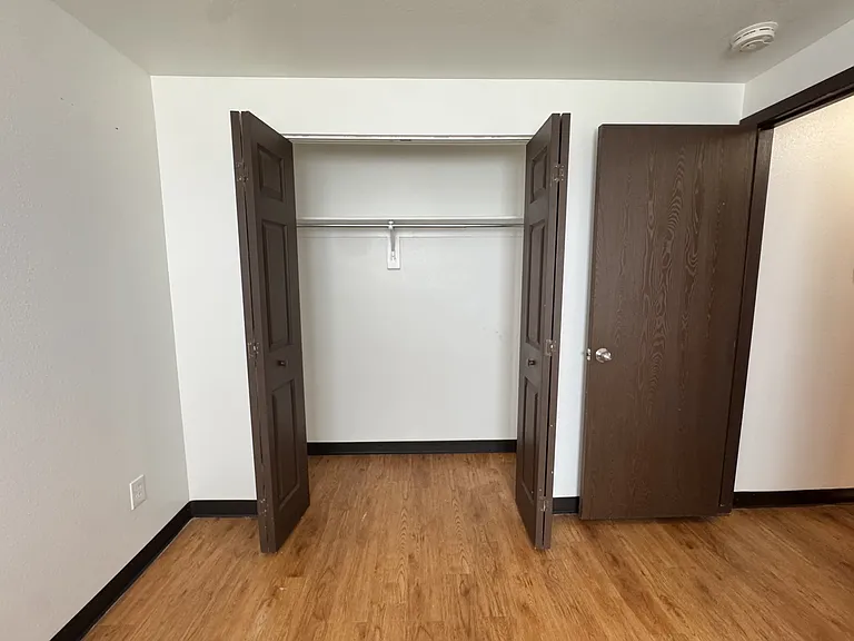 4501 Boardwalk Dr #K-K-121 — Photo 5