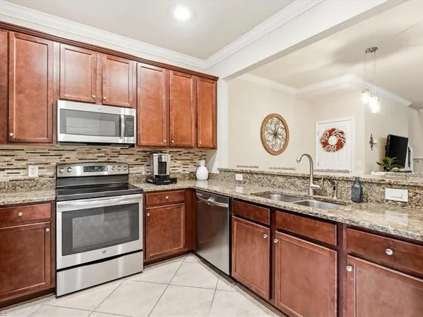 10034 Via Colomba CIR, FORT MYERS, FL 33966