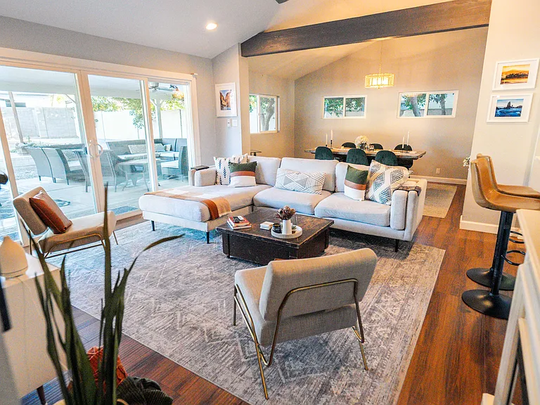 Front Entryway passes the kitchen and opens into the living/dining space