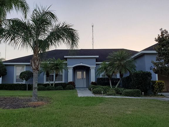 3rd image of 6755 Hillis Dr