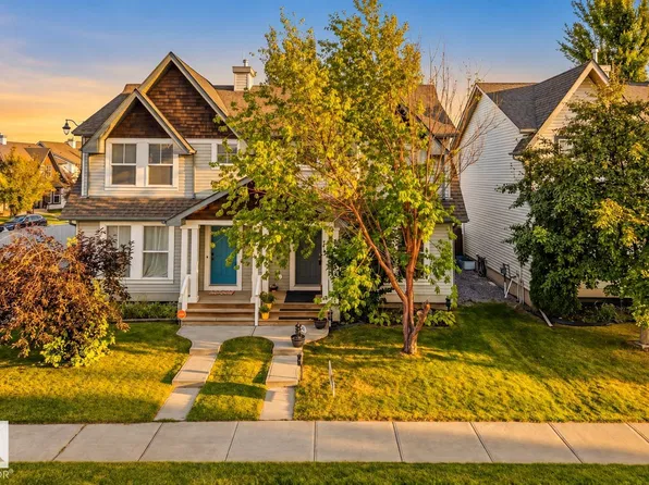 5608 202nd St NW, Edmonton, AB T6M 0B3