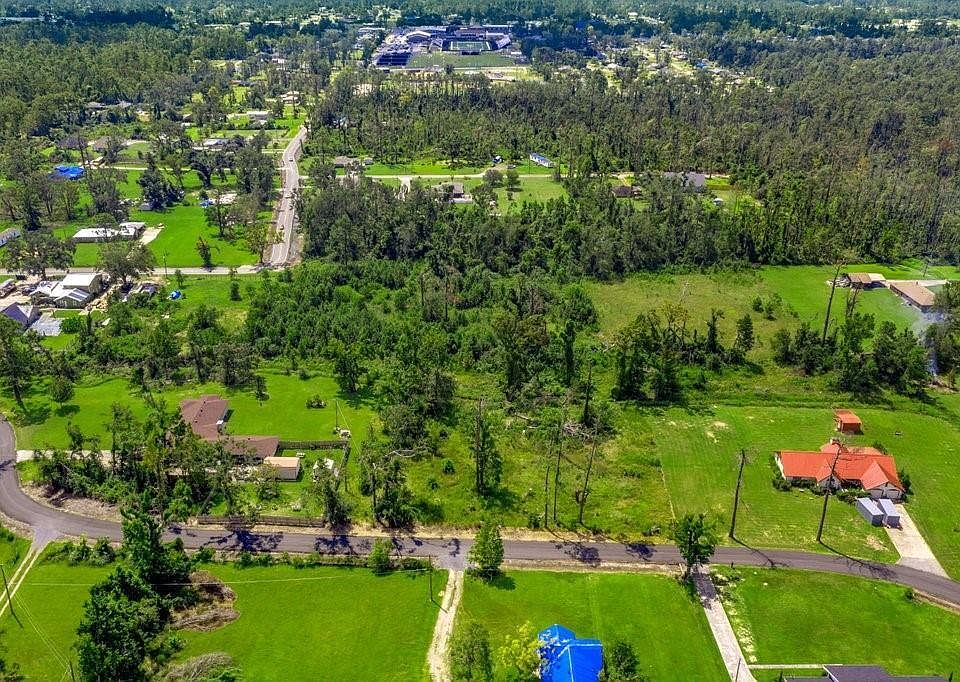 1st image of Stella Dr