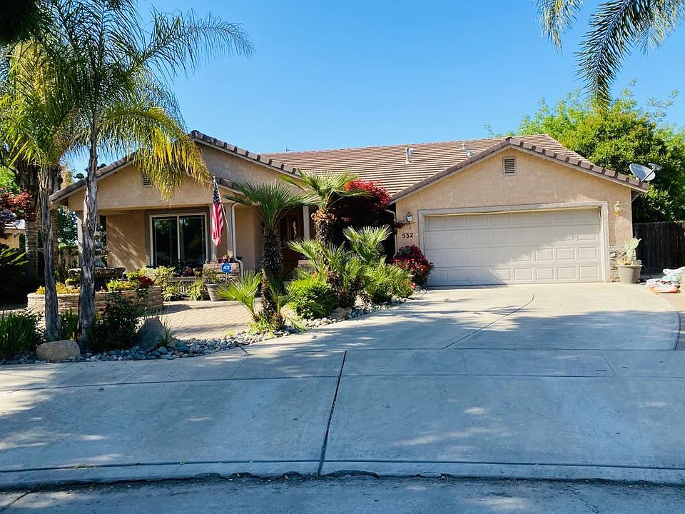 532 W James Ct Visalia Ca 93277 Zillow