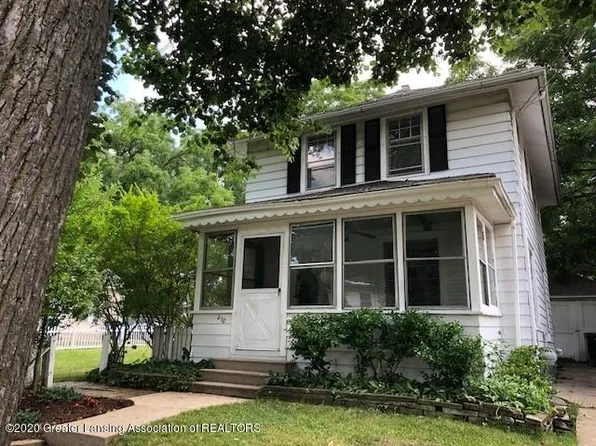 210 Custer Ave, Lansing, MI 48912