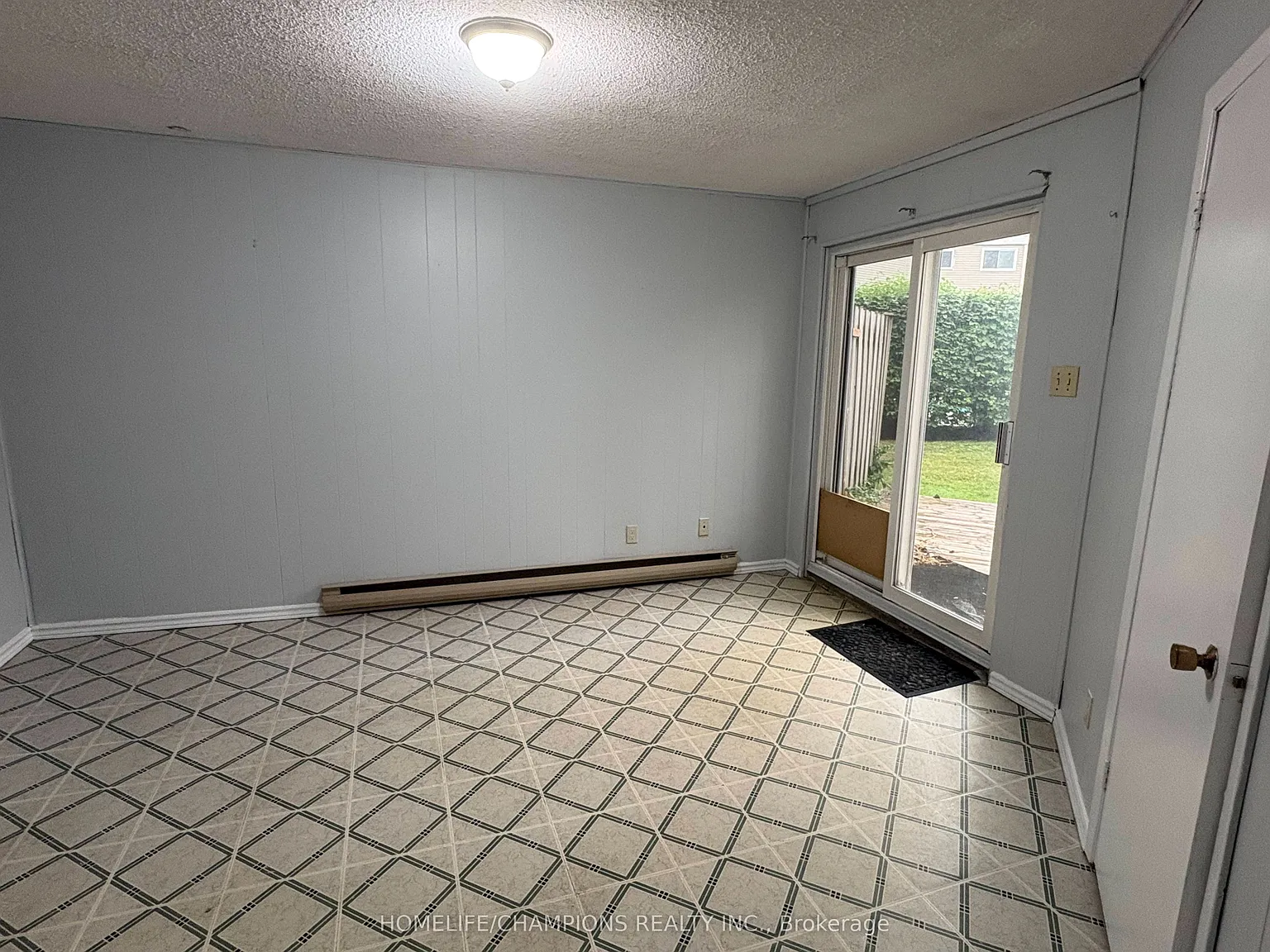 3 bed, $2,450 — Photo 4