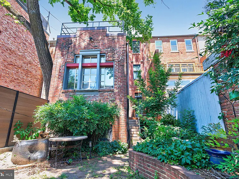 1312 R St NW #B — Photo 16