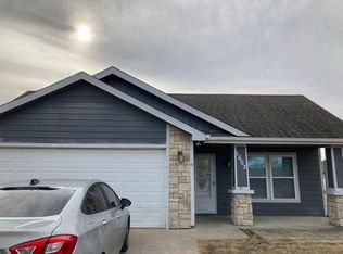 1603 SW 72nd Ter, Topeka, KS 66619