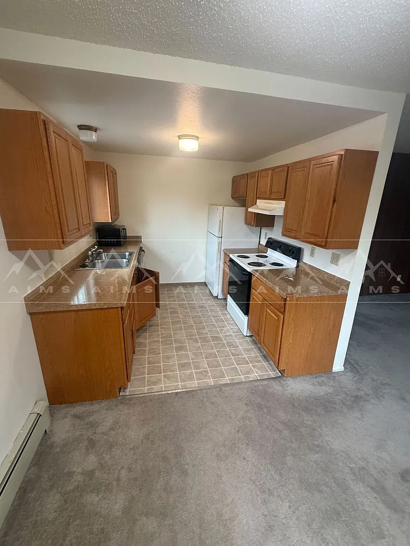 2406 W 34th Avenue — Photo 2