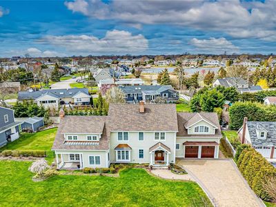 36 Overton Place, Babylon, NY, 11702