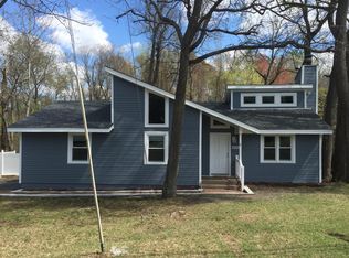 1005 E Wright Rd, Greenville, NC 27858