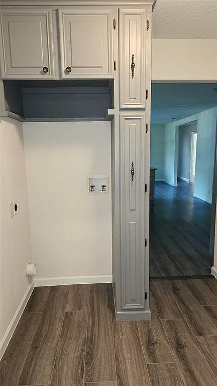 3 bed, 2.0 bath, 1515 sqft, $1,800 — Photo 4