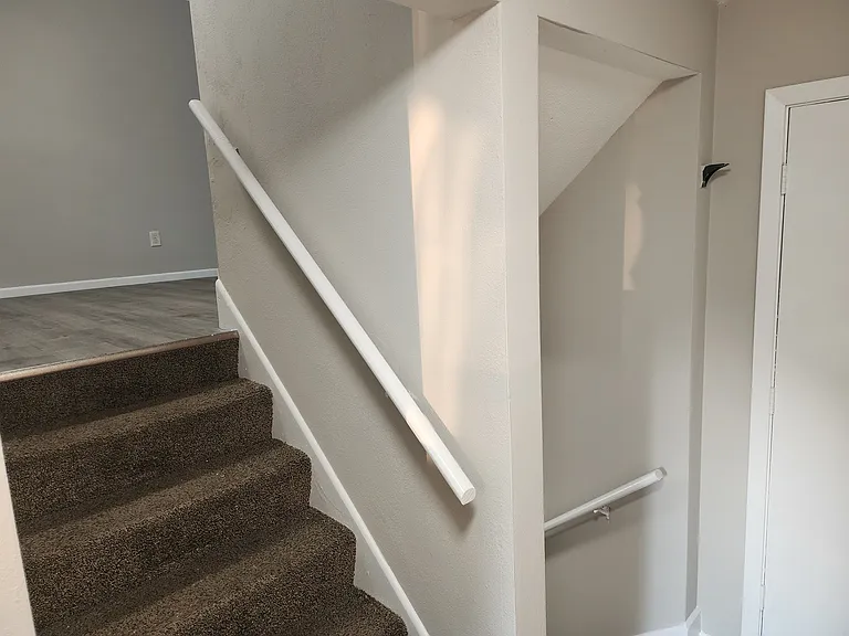 405 2nd Ave S — Photo 31