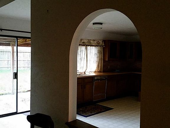 5th image of 4711 Lochshin Dr
