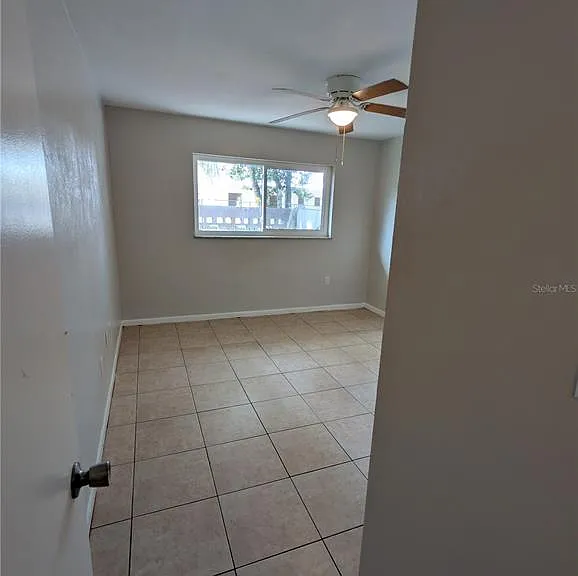 805 NW 40th Ave — Photo 11