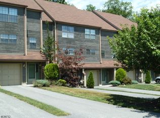 56C Beacon Hill Rd #C, West Milford, NJ 07480