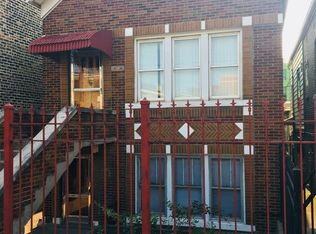 2524 S Claremont Ave, Chicago, IL 60608
