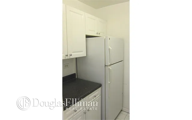 Rented by Douglas Elliman | media 2