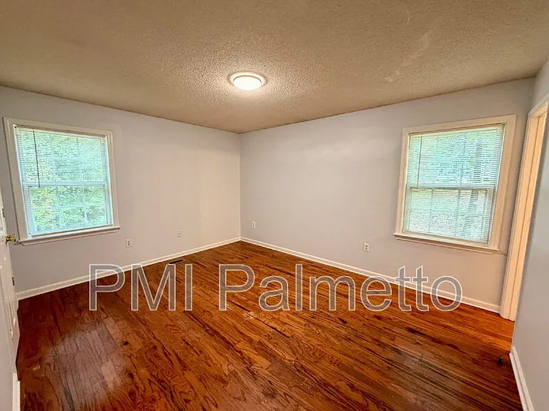 119 Chatham Cir — Photo 11