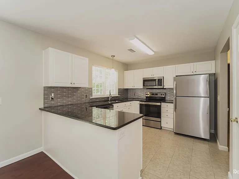 2045 Mallard Pine Ct — Photo 5